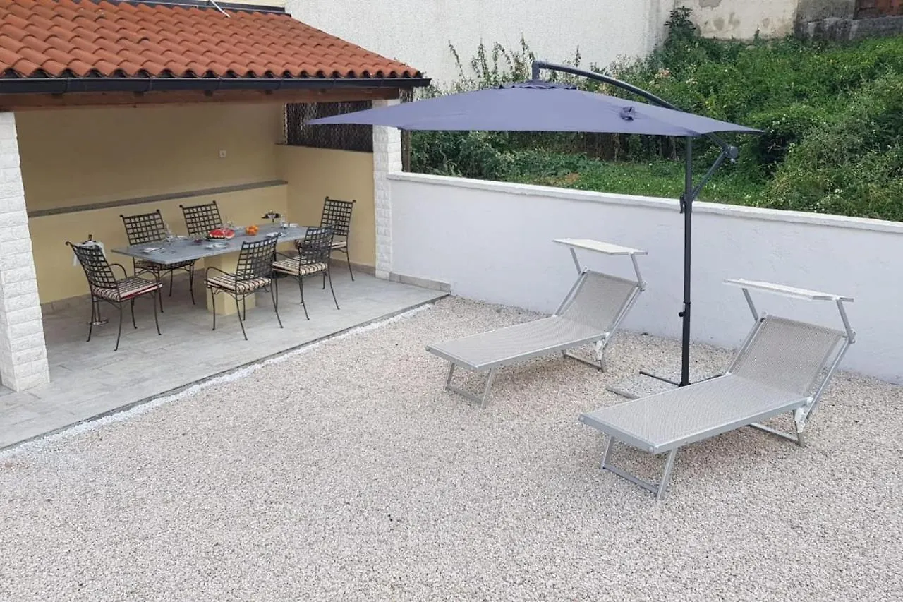 Casa Ferata - Holiday Home Vižinada